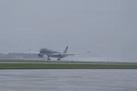 Tổng công ty Quản lý bay Việt Nam thông tin hàng trăm chuyến bị hủy