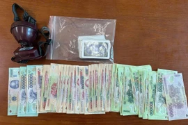 Nhóm 8 người bị công an bắt quả tang đang đánh bạc trên đồi 