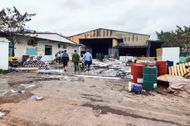 Cháy lớn tại xưởng sản xuất của công ty Thép Việt Xô