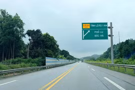 Thí điểm phân làn, thay đổi tốc độ trên cao tốc Nội Bài-Lào Cai 