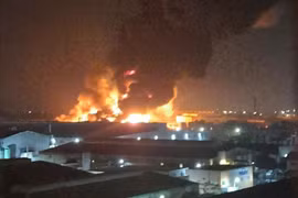 Cháy lớn ở khu công nghiệp Tiên Sơn, Bắc Ninh