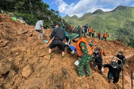 Tìm thấy thêm 2 thi thể vụ 4 người bị vùi lấp ở Tuyên Quang