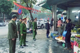 Hà Nội đồng loạt ra quân giành lại vỉa hè, lòng đường