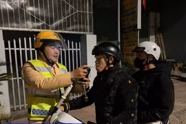 Cảnh sát giao thông xử lý gần 2.500 trường hợp vi phạm nồng độ cồn