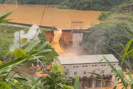 Vỡ đập thủy điện Bắc Khê ở Lạng Sơn