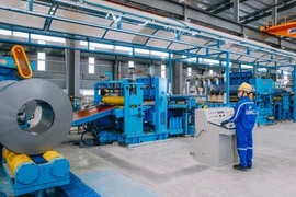 Phó chủ tịch đăng ký mua 1 triệu cổ phiếu, SMC làm ăn sao?