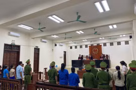 Y án chung thân và 15 năm tù với 2 người chiếm đoạt tài sản