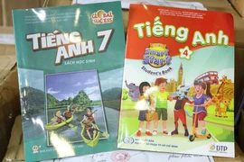 Núp bóng doanh nghiệp buôn sách giáo khoa giả quy mô lớn