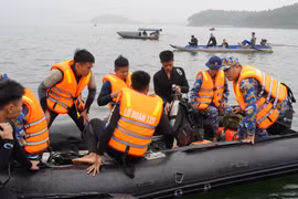 Tìm thấy 6 nạn nhân vụ chìm tàu trên hồ Thác Bà