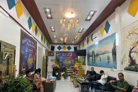 Cảnh sát kiểm tra quán trà, phát hiện nhiều đối tượng sử dụng ma túy