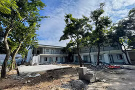 Cận cảnh công trình ngổn ngang ở KLHTT quốc gia Mỹ Đình 