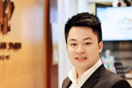 Ai đứng sau vàng bạc đá quý Huy Thanh JeweIrly vừa bị NHNN 'sờ gáy'?