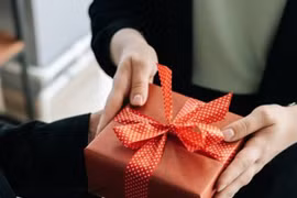 Bộ Công thương nghiêm cấm tặng quà Tết cho lãnh đạo