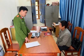 Đối tượng cướp tài sản đến Công an đầu thú sau 30 năm lẩn trốn