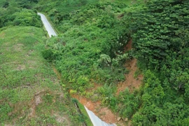 Sạt lở lớn chia cắt Tỉnh lộ 162 ở Lào Cai