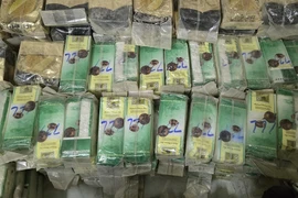 Phá đường dây vận chuyển 1 tấn ma túy từ Tam Giác Vàng về Việt Nam