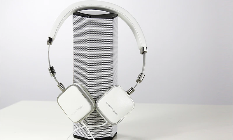 Những món “lạ” quyến rũ tại Hà Nội AV Show 2014