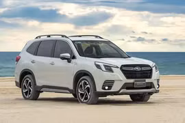 Subaru Forester "xả hàng, đại hạ giá" chỉ còn 799 triệu đồng