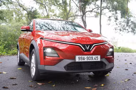 VinFast VF6 Eco - "món hời" cho các bác tài xế chạy dịch vụ