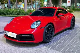 Tay chơi Hà Nội chi 6 tỷ tậu Porsche 911 từ đại gia Đồng Nai