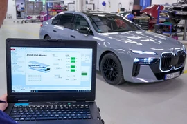 BMW bắt đầu thử nghiệm pin xe điện thể rắn trên BMW i7