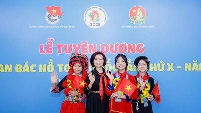 VINAMILK đồng hành cùng thiếu nhi cháu ngoan Bác Hồ