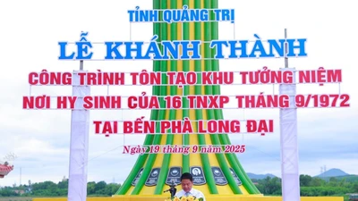 Khánh thành Khu tưởng niệm thanh niên xung phong hy sinh tại bến phà Long Đại