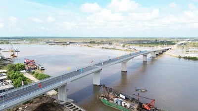 ĐÔNG HẢI - BẠC LIÊU đẩy mạnh khai thác tiềm năng phát triển