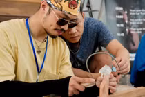 “Khảm Sắc” đánh thức di sản khảm trai bằng trải nghiệm sống động