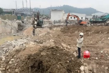 Chôn lấp 95 tấn chất thải, người đàn ông bị phạt 300 triệu