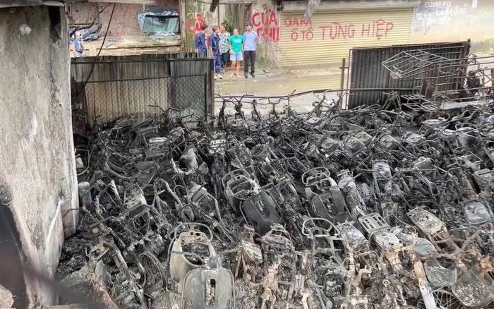 Hiện trường nơi xảy ra vụ cháy. 90.jpg