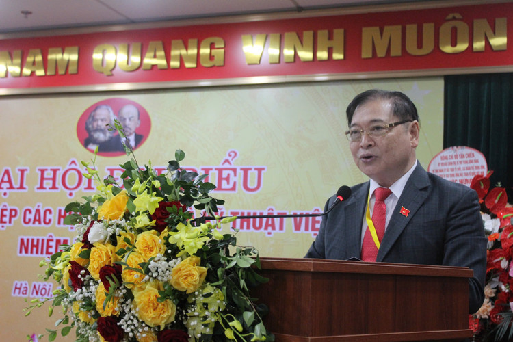 TSKH Phan Xuân Dũng, Bí thư Đảng ủy, Chủ tịch Liên hiệp Hội Việt Nam phát biểu khai mạc đại hội. 0e7ba6cb-d9ca-4ce9-8486-aaacd057663f.jpg