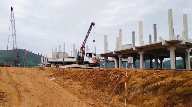 Những mái nhà đầu tiên ở khu tái định cư Làng Nủ - Hình 9 Nhung mai nha dau tien o khu tai dinh cu Lang Nu-Hinh-9