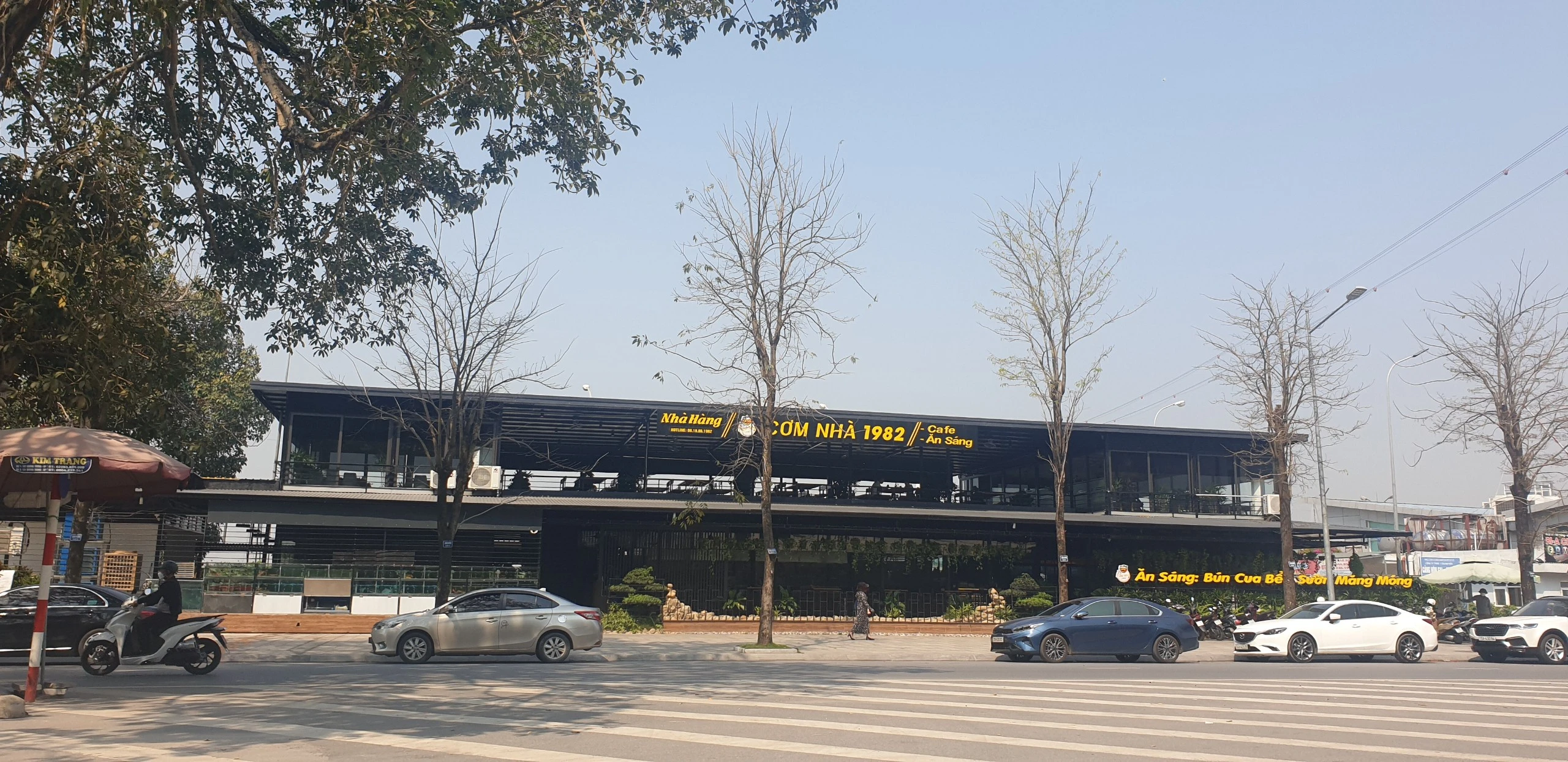 Quảng Ninh: Cảng tàu Vinashin ngổn ngang các nhà hàng xây trái phép