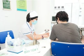 Người lớn mắc sởi, biến chứng nguy hiểm