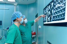 Cứu sống cô gái trẻ gãy xương chậu phức tạp do tai nạn nghiêm trọng