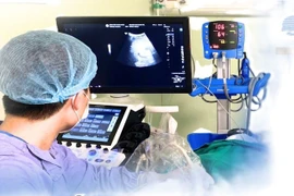 Nút mạch kết hợp đốt sóng cao tần RFA điều trị cho người bệnh có 2 khối u gan