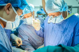 Lần đầu tiên Việt Nam ghép đa tạng Domino đồng thời cả tim - gan