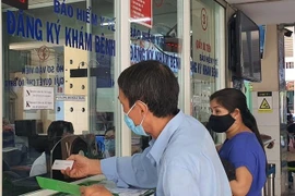 Khám chữa bệnh tại nhà vẫn được BHYT chi trả 100%