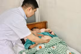 Cứu sản phụ Hàn Quốc chuyển dạ sinh non tại Khánh Hòa