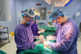 Đau bìu giãn tĩnh mạch tinh, hiểu đúng để giải tỏa lo lắng