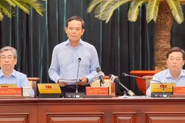  TP HCM thống nhất chủ trương miễn phí xe buýt và hạ tầng cửa khẩu