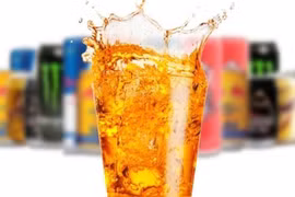 Tác hại tiềm ẩn của nước ngọt tới sức khỏe, gây suy thận