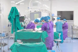 Sản phụ vỡ tử cung, hôn mê do mang thai trên vết mổ cũ