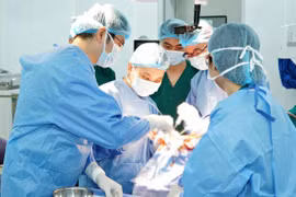 Hồi sinh cuộc sống qua ca phẫu thuật tạo hình hộp sọ thành công tại Hà Nội