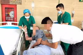 Ngừng tim, nhiễm khuẩn huyết sau ăn lòng lợn, tiết canh