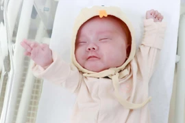99 ngày đầy nước mắt, nghị lực cứu trẻ sinh cực non 24 tuần
