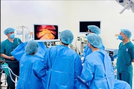 Cắt toàn bộ dạ dày, cứu sống người bệnh ung thư dạ dày, bệnh tim phức tạp