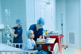 Thành công dị ghép tế bào gốc tạo máu cho bệnh nhi suy tủy