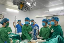 Quên tháo sonde JJ sau mổ sỏi, cảnh báo biến chứng nguy hiểm